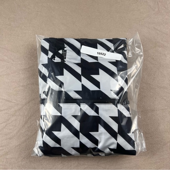 Puma Black and White Houndstooth Windbreaker - Picture 7 of 7